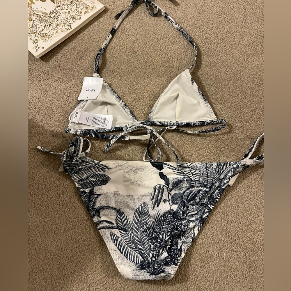 DIOR Toile de Jouy Porcelain Blue Bikini Top & Bottom Set XS NWT - Picture 4 of 10